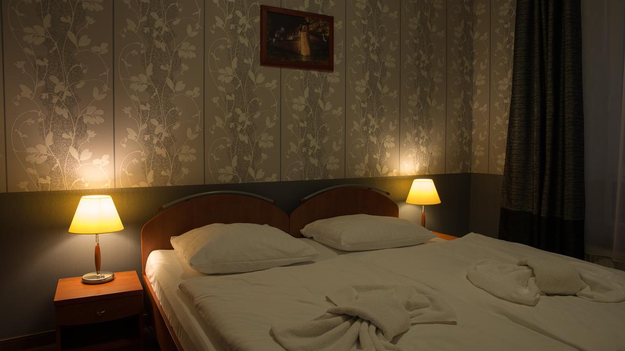 Majewski Hotel & Spa Мальборк Экстерьер фото